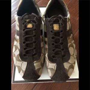COACH Katelyn Sneaker Size 6.5